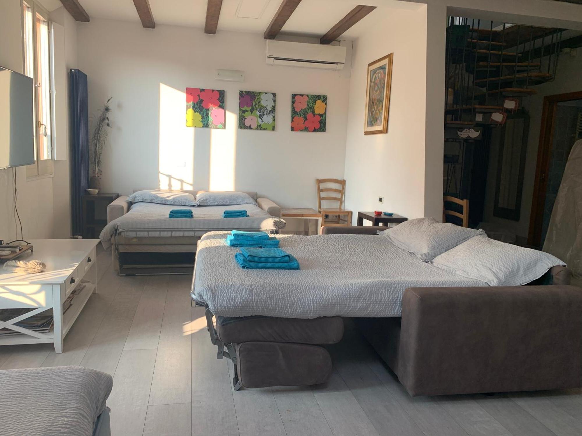Mansarda Teatro Duse Centro Apartment